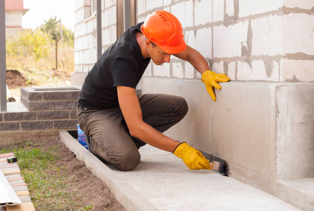 Waterproofing professionals working in Brazil, IN